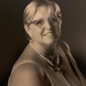 Meet your Posher, Carole